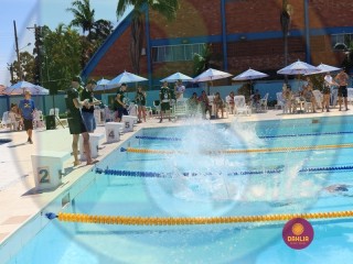 
<a style='margin-left: 5px;' class='btn btn-xs btn-social btn-facebook' href='https://www.facebook.com/sharer/sharer.php?u=https://ko-boladovale.web.getmuller.com.br/imgs/800-800-90/conteudo/fotos/1415/img2800.jpg' rel='popup' data-width='500' data-height='400'><i class='fa fa-facebook'></i>Compartilhar <span class='hidden-xs'>no Facebook</span>
</a> 
<a class='btn btn-default btn-xs' target='_blank' href='imgs/800-800-90/conteudo/fotos/1415/img2800.jpg'>
<span class='glyphicon glyphicon-cloud-download'></span> Salvar
</a> 
<span></span>