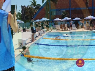 
<a style='margin-left: 5px;' class='btn btn-xs btn-social btn-facebook' href='https://www.facebook.com/sharer/sharer.php?u=https://ko-boladovale.web.getmuller.com.br/imgs/800-800-90/conteudo/fotos/1415/img2832.jpg' rel='popup' data-width='500' data-height='400'><i class='fa fa-facebook'></i>Compartilhar <span class='hidden-xs'>no Facebook</span>
</a> 
<a class='btn btn-default btn-xs' target='_blank' href='imgs/800-800-90/conteudo/fotos/1415/img2832.jpg'>
<span class='glyphicon glyphicon-cloud-download'></span> Salvar
</a> 
<span></span>