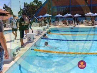 
<a style='margin-left: 5px;' class='btn btn-xs btn-social btn-facebook' href='https://www.facebook.com/sharer/sharer.php?u=https://ko-boladovale.web.getmuller.com.br/imgs/800-800-90/conteudo/fotos/1415/img2894.jpg' rel='popup' data-width='500' data-height='400'><i class='fa fa-facebook'></i>Compartilhar <span class='hidden-xs'>no Facebook</span>
</a> 
<a class='btn btn-default btn-xs' target='_blank' href='imgs/800-800-90/conteudo/fotos/1415/img2894.jpg'>
<span class='glyphicon glyphicon-cloud-download'></span> Salvar
</a> 
<span></span>