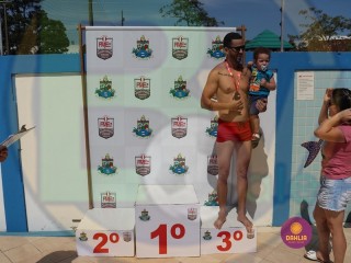 
<a style='margin-left: 5px;' class='btn btn-xs btn-social btn-facebook' href='https://www.facebook.com/sharer/sharer.php?u=https://ko-boladovale.web.getmuller.com.br/imgs/800-800-90/conteudo/fotos/1415/img2919.jpg' rel='popup' data-width='500' data-height='400'><i class='fa fa-facebook'></i>Compartilhar <span class='hidden-xs'>no Facebook</span>
</a> 
<a class='btn btn-default btn-xs' target='_blank' href='imgs/800-800-90/conteudo/fotos/1415/img2919.jpg'>
<span class='glyphicon glyphicon-cloud-download'></span> Salvar
</a> 
<span></span>