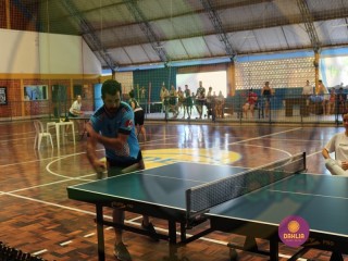 
<a style='margin-left: 5px;' class='btn btn-xs btn-social btn-facebook' href='https://www.facebook.com/sharer/sharer.php?u=https://ko-boladovale.web.getmuller.com.br/imgs/800-800-90/conteudo/fotos/1417/img2943.jpg' rel='popup' data-width='500' data-height='400'><i class='fa fa-facebook'></i>Compartilhar <span class='hidden-xs'>no Facebook</span>
</a> 
<a class='btn btn-default btn-xs' target='_blank' href='imgs/800-800-90/conteudo/fotos/1417/img2943.jpg'>
<span class='glyphicon glyphicon-cloud-download'></span> Salvar
</a> 
<span></span>