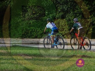 
<a style='margin-left: 5px;' class='btn btn-xs btn-social btn-facebook' href='https://www.facebook.com/sharer/sharer.php?u=https://ko-boladovale.web.getmuller.com.br/imgs/800-800-90/conteudo/fotos/1418/dsc01481.jpg' rel='popup' data-width='500' data-height='400'><i class='fa fa-facebook'></i>Compartilhar <span class='hidden-xs'>no Facebook</span>
</a> 
<a class='btn btn-default btn-xs' target='_blank' href='imgs/800-800-90/conteudo/fotos/1418/dsc01481.jpg'>
<span class='glyphicon glyphicon-cloud-download'></span> Salvar
</a> 
<span></span>