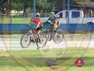 
<a style='margin-left: 5px;' class='btn btn-xs btn-social btn-facebook' href='https://www.facebook.com/sharer/sharer.php?u=https://ko-boladovale.web.getmuller.com.br/imgs/800-800-90/conteudo/fotos/1418/dsc01491.jpg' rel='popup' data-width='500' data-height='400'><i class='fa fa-facebook'></i>Compartilhar <span class='hidden-xs'>no Facebook</span>
</a> 
<a class='btn btn-default btn-xs' target='_blank' href='imgs/800-800-90/conteudo/fotos/1418/dsc01491.jpg'>
<span class='glyphicon glyphicon-cloud-download'></span> Salvar
</a> 
<span></span>