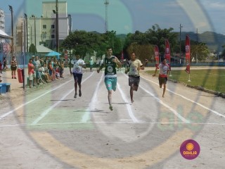 
<a style='margin-left: 5px;' class='btn btn-xs btn-social btn-facebook' href='https://www.facebook.com/sharer/sharer.php?u=https://ko-boladovale.web.getmuller.com.br/imgs/800-800-90/conteudo/fotos/1423/img0047.jpg' rel='popup' data-width='500' data-height='400'><i class='fa fa-facebook'></i>Compartilhar <span class='hidden-xs'>no Facebook</span>
</a> 
<a class='btn btn-default btn-xs' target='_blank' href='imgs/800-800-90/conteudo/fotos/1423/img0047.jpg'>
<span class='glyphicon glyphicon-cloud-download'></span> Salvar
</a> 
<span></span>