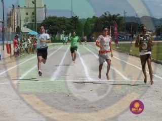 
<a style='margin-left: 5px;' class='btn btn-xs btn-social btn-facebook' href='https://www.facebook.com/sharer/sharer.php?u=https://ko-boladovale.web.getmuller.com.br/imgs/800-800-90/conteudo/fotos/1423/img0074.jpg' rel='popup' data-width='500' data-height='400'><i class='fa fa-facebook'></i>Compartilhar <span class='hidden-xs'>no Facebook</span>
</a> 
<a class='btn btn-default btn-xs' target='_blank' href='imgs/800-800-90/conteudo/fotos/1423/img0074.jpg'>
<span class='glyphicon glyphicon-cloud-download'></span> Salvar
</a> 
<span></span>