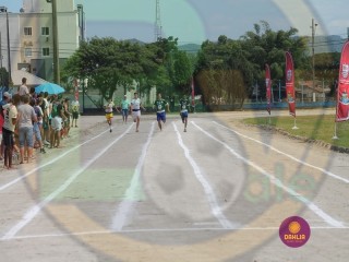 
<a style='margin-left: 5px;' class='btn btn-xs btn-social btn-facebook' href='https://www.facebook.com/sharer/sharer.php?u=https://ko-boladovale.web.getmuller.com.br/imgs/800-800-90/conteudo/fotos/1423/img0076.jpg' rel='popup' data-width='500' data-height='400'><i class='fa fa-facebook'></i>Compartilhar <span class='hidden-xs'>no Facebook</span>
</a> 
<a class='btn btn-default btn-xs' target='_blank' href='imgs/800-800-90/conteudo/fotos/1423/img0076.jpg'>
<span class='glyphicon glyphicon-cloud-download'></span> Salvar
</a> 
<span></span>