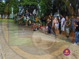 
<a style='margin-left: 5px;' class='btn btn-xs btn-social btn-facebook' href='https://www.facebook.com/sharer/sharer.php?u=https://ko-boladovale.web.getmuller.com.br/imgs/800-800-90/conteudo/fotos/1425/img3824.jpg' rel='popup' data-width='500' data-height='400'><i class='fa fa-facebook'></i>Compartilhar <span class='hidden-xs'>no Facebook</span>
</a> 
<a class='btn btn-default btn-xs' target='_blank' href='imgs/800-800-90/conteudo/fotos/1425/img3824.jpg'>
<span class='glyphicon glyphicon-cloud-download'></span> Salvar
</a> 
<span></span>