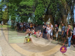 
<a style='margin-left: 5px;' class='btn btn-xs btn-social btn-facebook' href='https://www.facebook.com/sharer/sharer.php?u=https://ko-boladovale.web.getmuller.com.br/imgs/800-800-90/conteudo/fotos/1425/img3848.jpg' rel='popup' data-width='500' data-height='400'><i class='fa fa-facebook'></i>Compartilhar <span class='hidden-xs'>no Facebook</span>
</a> 
<a class='btn btn-default btn-xs' target='_blank' href='imgs/800-800-90/conteudo/fotos/1425/img3848.jpg'>
<span class='glyphicon glyphicon-cloud-download'></span> Salvar
</a> 
<span></span>