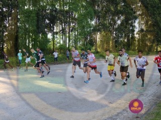 
<a style='margin-left: 5px;' class='btn btn-xs btn-social btn-facebook' href='https://www.facebook.com/sharer/sharer.php?u=https://ko-boladovale.web.getmuller.com.br/imgs/800-800-90/conteudo/fotos/1429/img7027.jpg' rel='popup' data-width='500' data-height='400'><i class='fa fa-facebook'></i>Compartilhar <span class='hidden-xs'>no Facebook</span>
</a> 
<a class='btn btn-default btn-xs' target='_blank' href='imgs/800-800-90/conteudo/fotos/1429/img7027.jpg'>
<span class='glyphicon glyphicon-cloud-download'></span> Salvar
</a> 
<span></span>