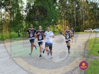 
<a style='margin-left: 5px;' class='btn btn-xs btn-social btn-facebook' href='https://www.facebook.com/sharer/sharer.php?u=https://ko-boladovale.web.getmuller.com.br/imgs/800-800-90/conteudo/fotos/1431/img7159.jpg' rel='popup' data-width='500' data-height='400'><i class='fa fa-facebook'></i>Compartilhar <span class='hidden-xs'>no Facebook</span>
</a> 
<a class='btn btn-default btn-xs' target='_blank' href='imgs/800-800-90/conteudo/fotos/1431/img7159.jpg'>
<span class='glyphicon glyphicon-cloud-download'></span> Salvar
</a> 
<span></span>