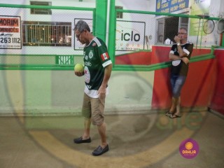 
<a style='margin-left: 5px;' class='btn btn-xs btn-social btn-facebook' href='https://www.facebook.com/sharer/sharer.php?u=https://ko-boladovale.web.getmuller.com.br/imgs/800-800-90/conteudo/fotos/1436/img7812.jpg' rel='popup' data-width='500' data-height='400'><i class='fa fa-facebook'></i>Compartilhar <span class='hidden-xs'>no Facebook</span>
</a> 
<a class='btn btn-default btn-xs' target='_blank' href='imgs/800-800-90/conteudo/fotos/1436/img7812.jpg'>
<span class='glyphicon glyphicon-cloud-download'></span> Salvar
</a> 
<span></span>