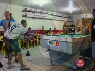 
<a style='margin-left: 5px;' class='btn btn-xs btn-social btn-facebook' href='https://www.facebook.com/sharer/sharer.php?u=https://ko-boladovale.web.getmuller.com.br/imgs/800-800-90/conteudo/fotos/1437/img7905.jpg' rel='popup' data-width='500' data-height='400'><i class='fa fa-facebook'></i>Compartilhar <span class='hidden-xs'>no Facebook</span>
</a> 
<a class='btn btn-default btn-xs' target='_blank' href='imgs/800-800-90/conteudo/fotos/1437/img7905.jpg'>
<span class='glyphicon glyphicon-cloud-download'></span> Salvar
</a> 
<span></span>