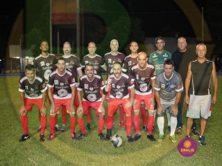 
<a style='margin-left: 5px;' class='btn btn-xs btn-social btn-facebook' href='https://www.facebook.com/sharer/sharer.php?u=https://ko-boladovale.web.getmuller.com.br/imgs/800-800-90/conteudo/fotos/1442/img8459.jpg' rel='popup' data-width='500' data-height='400'><i class='fa fa-facebook'></i>Compartilhar <span class='hidden-xs'>no Facebook</span>
</a> 
<a class='btn btn-default btn-xs' target='_blank' href='imgs/800-800-90/conteudo/fotos/1442/img8459.jpg'>
<span class='glyphicon glyphicon-cloud-download'></span> Salvar
</a> 
<span></span>