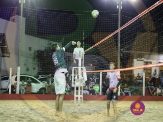 
<a style='margin-left: 5px;' class='btn btn-xs btn-social btn-facebook' href='https://www.facebook.com/sharer/sharer.php?u=https://ko-boladovale.web.getmuller.com.br/imgs/800-800-90/conteudo/fotos/1444/img9044.jpg' rel='popup' data-width='500' data-height='400'><i class='fa fa-facebook'></i>Compartilhar <span class='hidden-xs'>no Facebook</span>
</a> 
<a class='btn btn-default btn-xs' target='_blank' href='imgs/800-800-90/conteudo/fotos/1444/img9044.jpg'>
<span class='glyphicon glyphicon-cloud-download'></span> Salvar
</a> 
<span></span>