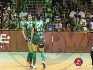 
<a style='margin-left: 5px;' class='btn btn-xs btn-social btn-facebook' href='https://www.facebook.com/sharer/sharer.php?u=https://ko-boladovale.web.getmuller.com.br/imgs/800-800-90/conteudo/fotos/1445/img8879.jpg' rel='popup' data-width='500' data-height='400'><i class='fa fa-facebook'></i>Compartilhar <span class='hidden-xs'>no Facebook</span>
</a> 
<a class='btn btn-default btn-xs' target='_blank' href='imgs/800-800-90/conteudo/fotos/1445/img8879.jpg'>
<span class='glyphicon glyphicon-cloud-download'></span> Salvar
</a> 
<span></span>