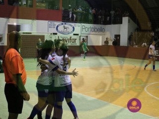 
<a style='margin-left: 5px;' class='btn btn-xs btn-social btn-facebook' href='https://www.facebook.com/sharer/sharer.php?u=https://ko-boladovale.web.getmuller.com.br/imgs/800-800-90/conteudo/fotos/1445/img8925.jpg' rel='popup' data-width='500' data-height='400'><i class='fa fa-facebook'></i>Compartilhar <span class='hidden-xs'>no Facebook</span>
</a> 
<a class='btn btn-default btn-xs' target='_blank' href='imgs/800-800-90/conteudo/fotos/1445/img8925.jpg'>
<span class='glyphicon glyphicon-cloud-download'></span> Salvar
</a> 
<span></span>