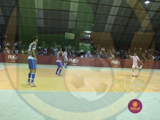 
<a style='margin-left: 5px;' class='btn btn-xs btn-social btn-facebook' href='https://www.facebook.com/sharer/sharer.php?u=https://ko-boladovale.web.getmuller.com.br/imgs/800-800-90/conteudo/fotos/1446/img8016.jpg' rel='popup' data-width='500' data-height='400'><i class='fa fa-facebook'></i>Compartilhar <span class='hidden-xs'>no Facebook</span>
</a> 
<a class='btn btn-default btn-xs' target='_blank' href='imgs/800-800-90/conteudo/fotos/1446/img8016.jpg'>
<span class='glyphicon glyphicon-cloud-download'></span> Salvar
</a> 
<span></span>