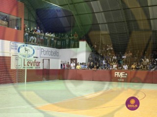 
<a style='margin-left: 5px;' class='btn btn-xs btn-social btn-facebook' href='https://www.facebook.com/sharer/sharer.php?u=https://ko-boladovale.web.getmuller.com.br/imgs/800-800-90/conteudo/fotos/1446/img8024.jpg' rel='popup' data-width='500' data-height='400'><i class='fa fa-facebook'></i>Compartilhar <span class='hidden-xs'>no Facebook</span>
</a> 
<a class='btn btn-default btn-xs' target='_blank' href='imgs/800-800-90/conteudo/fotos/1446/img8024.jpg'>
<span class='glyphicon glyphicon-cloud-download'></span> Salvar
</a> 
<span></span>