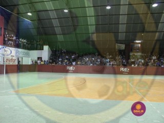 
<a style='margin-left: 5px;' class='btn btn-xs btn-social btn-facebook' href='https://www.facebook.com/sharer/sharer.php?u=https://ko-boladovale.web.getmuller.com.br/imgs/800-800-90/conteudo/fotos/1446/img8025.jpg' rel='popup' data-width='500' data-height='400'><i class='fa fa-facebook'></i>Compartilhar <span class='hidden-xs'>no Facebook</span>
</a> 
<a class='btn btn-default btn-xs' target='_blank' href='imgs/800-800-90/conteudo/fotos/1446/img8025.jpg'>
<span class='glyphicon glyphicon-cloud-download'></span> Salvar
</a> 
<span></span>