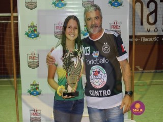 
<a style='margin-left: 5px;' class='btn btn-xs btn-social btn-facebook' href='https://www.facebook.com/sharer/sharer.php?u=https://ko-boladovale.web.getmuller.com.br/imgs/800-800-90/conteudo/fotos/1447/img9271.jpg' rel='popup' data-width='500' data-height='400'><i class='fa fa-facebook'></i>Compartilhar <span class='hidden-xs'>no Facebook</span>
</a> 
<a class='btn btn-default btn-xs' target='_blank' href='imgs/800-800-90/conteudo/fotos/1447/img9271.jpg'>
<span class='glyphicon glyphicon-cloud-download'></span> Salvar
</a> 
<span></span>