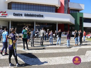 
<a style='margin-left: 5px;' class='btn btn-xs btn-social btn-facebook' href='https://www.facebook.com/sharer/sharer.php?u=https://ko-boladovale.web.getmuller.com.br/imgs/800-800-90/conteudo/fotos/1448/img8928.jpg' rel='popup' data-width='500' data-height='400'><i class='fa fa-facebook'></i>Compartilhar <span class='hidden-xs'>no Facebook</span>
</a> 
<a class='btn btn-default btn-xs' target='_blank' href='imgs/800-800-90/conteudo/fotos/1448/img8928.jpg'>
<span class='glyphicon glyphicon-cloud-download'></span> Salvar
</a> 
<span></span>