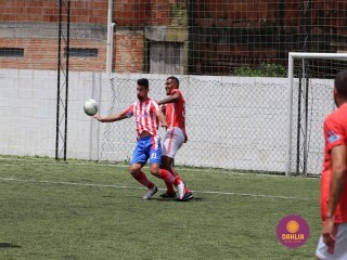 
<a style='margin-left: 5px;' class='btn btn-xs btn-social btn-facebook' href='https://www.facebook.com/sharer/sharer.php?u=https://ko-boladovale.web.getmuller.com.br/imgs/800-800-90/conteudo/fotos/1449/img0453.jpg' rel='popup' data-width='500' data-height='400'><i class='fa fa-facebook'></i>Compartilhar <span class='hidden-xs'>no Facebook</span>
</a> 
<a class='btn btn-default btn-xs' target='_blank' href='imgs/800-800-90/conteudo/fotos/1449/img0453.jpg'>
<span class='glyphicon glyphicon-cloud-download'></span> Salvar
</a> 
<span></span>