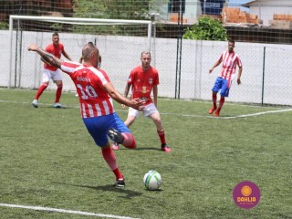 
<a style='margin-left: 5px;' class='btn btn-xs btn-social btn-facebook' href='https://www.facebook.com/sharer/sharer.php?u=https://ko-boladovale.web.getmuller.com.br/imgs/800-800-90/conteudo/fotos/1449/img0460.jpg' rel='popup' data-width='500' data-height='400'><i class='fa fa-facebook'></i>Compartilhar <span class='hidden-xs'>no Facebook</span>
</a> 
<a class='btn btn-default btn-xs' target='_blank' href='imgs/800-800-90/conteudo/fotos/1449/img0460.jpg'>
<span class='glyphicon glyphicon-cloud-download'></span> Salvar
</a> 
<span></span>