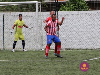 
<a style='margin-left: 5px;' class='btn btn-xs btn-social btn-facebook' href='https://www.facebook.com/sharer/sharer.php?u=https://ko-boladovale.web.getmuller.com.br/imgs/800-800-90/conteudo/fotos/1449/img0474.jpg' rel='popup' data-width='500' data-height='400'><i class='fa fa-facebook'></i>Compartilhar <span class='hidden-xs'>no Facebook</span>
</a> 
<a class='btn btn-default btn-xs' target='_blank' href='imgs/800-800-90/conteudo/fotos/1449/img0474.jpg'>
<span class='glyphicon glyphicon-cloud-download'></span> Salvar
</a> 
<span></span>