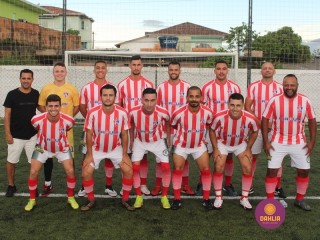 
<a style='margin-left: 5px;' class='btn btn-xs btn-social btn-facebook' href='https://www.facebook.com/sharer/sharer.php?u=https://ko-boladovale.web.getmuller.com.br/imgs/800-800-90/conteudo/fotos/1451/img0525.jpg' rel='popup' data-width='500' data-height='400'><i class='fa fa-facebook'></i>Compartilhar <span class='hidden-xs'>no Facebook</span>
</a> 
<a class='btn btn-default btn-xs' target='_blank' href='imgs/800-800-90/conteudo/fotos/1451/img0525.jpg'>
<span class='glyphicon glyphicon-cloud-download'></span> Salvar
</a> 
<span></span>