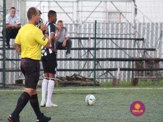 
<a style='margin-left: 5px;' class='btn btn-xs btn-social btn-facebook' href='https://www.facebook.com/sharer/sharer.php?u=https://ko-boladovale.web.getmuller.com.br/imgs/800-800-90/conteudo/fotos/1451/img0538.jpg' rel='popup' data-width='500' data-height='400'><i class='fa fa-facebook'></i>Compartilhar <span class='hidden-xs'>no Facebook</span>
</a> 
<a class='btn btn-default btn-xs' target='_blank' href='imgs/800-800-90/conteudo/fotos/1451/img0538.jpg'>
<span class='glyphicon glyphicon-cloud-download'></span> Salvar
</a> 
<span></span>