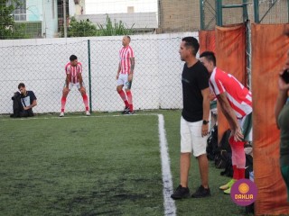 
<a style='margin-left: 5px;' class='btn btn-xs btn-social btn-facebook' href='https://www.facebook.com/sharer/sharer.php?u=https://ko-boladovale.web.getmuller.com.br/imgs/800-800-90/conteudo/fotos/1451/img0570.jpg' rel='popup' data-width='500' data-height='400'><i class='fa fa-facebook'></i>Compartilhar <span class='hidden-xs'>no Facebook</span>
</a> 
<a class='btn btn-default btn-xs' target='_blank' href='imgs/800-800-90/conteudo/fotos/1451/img0570.jpg'>
<span class='glyphicon glyphicon-cloud-download'></span> Salvar
</a> 
<span></span>