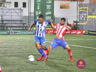 
<a style='margin-left: 5px;' class='btn btn-xs btn-social btn-facebook' href='https://www.facebook.com/sharer/sharer.php?u=https://ko-boladovale.web.getmuller.com.br/imgs/800-800-90/conteudo/fotos/1452/img1077.jpg' rel='popup' data-width='500' data-height='400'><i class='fa fa-facebook'></i>Compartilhar <span class='hidden-xs'>no Facebook</span>
</a> 
<a class='btn btn-default btn-xs' target='_blank' href='imgs/800-800-90/conteudo/fotos/1452/img1077.jpg'>
<span class='glyphicon glyphicon-cloud-download'></span> Salvar
</a> 
<span></span>