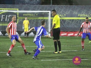 
<a style='margin-left: 5px;' class='btn btn-xs btn-social btn-facebook' href='https://www.facebook.com/sharer/sharer.php?u=https://ko-boladovale.web.getmuller.com.br/imgs/800-800-90/conteudo/fotos/1452/img1107.jpg' rel='popup' data-width='500' data-height='400'><i class='fa fa-facebook'></i>Compartilhar <span class='hidden-xs'>no Facebook</span>
</a> 
<a class='btn btn-default btn-xs' target='_blank' href='imgs/800-800-90/conteudo/fotos/1452/img1107.jpg'>
<span class='glyphicon glyphicon-cloud-download'></span> Salvar
</a> 
<span></span>