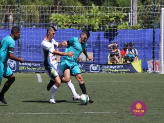 
<a style='margin-left: 5px;' class='btn btn-xs btn-social btn-facebook' href='https://www.facebook.com/sharer/sharer.php?u=https://ko-boladovale.web.getmuller.com.br/imgs/800-800-90/conteudo/fotos/1453/img1154.jpg' rel='popup' data-width='500' data-height='400'><i class='fa fa-facebook'></i>Compartilhar <span class='hidden-xs'>no Facebook</span>
</a> 
<a class='btn btn-default btn-xs' target='_blank' href='imgs/800-800-90/conteudo/fotos/1453/img1154.jpg'>
<span class='glyphicon glyphicon-cloud-download'></span> Salvar
</a> 
<span></span>