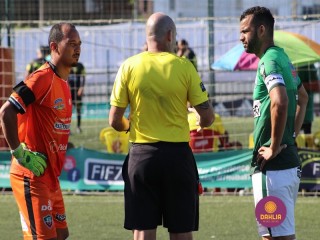 
<a style='margin-left: 5px;' class='btn btn-xs btn-social btn-facebook' href='https://www.facebook.com/sharer/sharer.php?u=https://ko-boladovale.web.getmuller.com.br/imgs/800-800-90/conteudo/fotos/1454/img1259.jpg' rel='popup' data-width='500' data-height='400'><i class='fa fa-facebook'></i>Compartilhar <span class='hidden-xs'>no Facebook</span>
</a> 
<a class='btn btn-default btn-xs' target='_blank' href='imgs/800-800-90/conteudo/fotos/1454/img1259.jpg'>
<span class='glyphicon glyphicon-cloud-download'></span> Salvar
</a> 
<span></span>