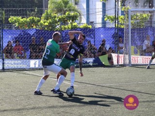 
<a style='margin-left: 5px;' class='btn btn-xs btn-social btn-facebook' href='https://www.facebook.com/sharer/sharer.php?u=https://ko-boladovale.web.getmuller.com.br/imgs/800-800-90/conteudo/fotos/1454/img1302.jpg' rel='popup' data-width='500' data-height='400'><i class='fa fa-facebook'></i>Compartilhar <span class='hidden-xs'>no Facebook</span>
</a> 
<a class='btn btn-default btn-xs' target='_blank' href='imgs/800-800-90/conteudo/fotos/1454/img1302.jpg'>
<span class='glyphicon glyphicon-cloud-download'></span> Salvar
</a> 
<span></span>