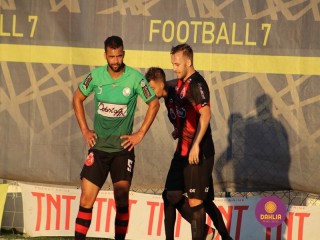 
<a style='margin-left: 5px;' class='btn btn-xs btn-social btn-facebook' href='https://www.facebook.com/sharer/sharer.php?u=https://ko-boladovale.web.getmuller.com.br/imgs/800-800-90/conteudo/fotos/1456/img1556.jpg' rel='popup' data-width='500' data-height='400'><i class='fa fa-facebook'></i>Compartilhar <span class='hidden-xs'>no Facebook</span>
</a> 
<a class='btn btn-default btn-xs' target='_blank' href='imgs/800-800-90/conteudo/fotos/1456/img1556.jpg'>
<span class='glyphicon glyphicon-cloud-download'></span> Salvar
</a> 
<span></span>