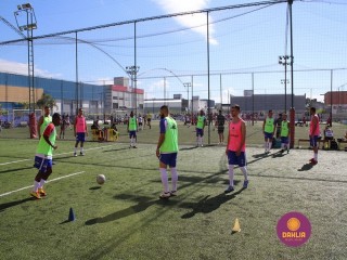 
<a style='margin-left: 5px;' class='btn btn-xs btn-social btn-facebook' href='https://www.facebook.com/sharer/sharer.php?u=https://ko-boladovale.web.getmuller.com.br/imgs/800-800-90/conteudo/fotos/1459/img4811.jpg' rel='popup' data-width='500' data-height='400'><i class='fa fa-facebook'></i>Compartilhar <span class='hidden-xs'>no Facebook</span>
</a> 
<a class='btn btn-default btn-xs' target='_blank' href='imgs/800-800-90/conteudo/fotos/1459/img4811.jpg'>
<span class='glyphicon glyphicon-cloud-download'></span> Salvar
</a> 
<span></span>