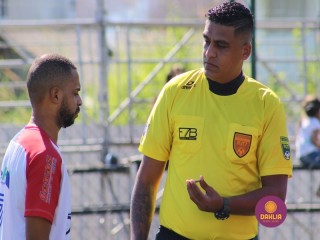 
<a style='margin-left: 5px;' class='btn btn-xs btn-social btn-facebook' href='https://www.facebook.com/sharer/sharer.php?u=https://ko-boladovale.web.getmuller.com.br/imgs/800-800-90/conteudo/fotos/1459/img4827.jpg' rel='popup' data-width='500' data-height='400'><i class='fa fa-facebook'></i>Compartilhar <span class='hidden-xs'>no Facebook</span>
</a> 
<a class='btn btn-default btn-xs' target='_blank' href='imgs/800-800-90/conteudo/fotos/1459/img4827.jpg'>
<span class='glyphicon glyphicon-cloud-download'></span> Salvar
</a> 
<span></span>