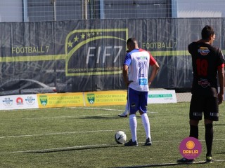 
<a style='margin-left: 5px;' class='btn btn-xs btn-social btn-facebook' href='https://www.facebook.com/sharer/sharer.php?u=https://ko-boladovale.web.getmuller.com.br/imgs/800-800-90/conteudo/fotos/1459/img4831.jpg' rel='popup' data-width='500' data-height='400'><i class='fa fa-facebook'></i>Compartilhar <span class='hidden-xs'>no Facebook</span>
</a> 
<a class='btn btn-default btn-xs' target='_blank' href='imgs/800-800-90/conteudo/fotos/1459/img4831.jpg'>
<span class='glyphicon glyphicon-cloud-download'></span> Salvar
</a> 
<span></span>