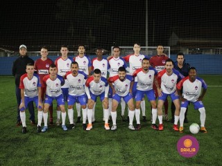 
<a style='margin-left: 5px;' class='btn btn-xs btn-social btn-facebook' href='https://www.facebook.com/sharer/sharer.php?u=https://ko-boladovale.web.getmuller.com.br/imgs/800-800-90/conteudo/fotos/1461/img5495.jpg' rel='popup' data-width='500' data-height='400'><i class='fa fa-facebook'></i>Compartilhar <span class='hidden-xs'>no Facebook</span>
</a> 
<a class='btn btn-default btn-xs' target='_blank' href='imgs/800-800-90/conteudo/fotos/1461/img5495.jpg'>
<span class='glyphicon glyphicon-cloud-download'></span> Salvar
</a> 
<span></span>