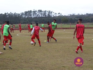 
<a style='margin-left: 5px;' class='btn btn-xs btn-social btn-facebook' href='https://www.facebook.com/sharer/sharer.php?u=https://ko-boladovale.web.getmuller.com.br/imgs/800-800-90/conteudo/fotos/1462/img8421.jpg' rel='popup' data-width='500' data-height='400'><i class='fa fa-facebook'></i>Compartilhar <span class='hidden-xs'>no Facebook</span>
</a> 
<a class='btn btn-default btn-xs' target='_blank' href='imgs/800-800-90/conteudo/fotos/1462/img8421.jpg'>
<span class='glyphicon glyphicon-cloud-download'></span> Salvar
</a> 
<span></span>