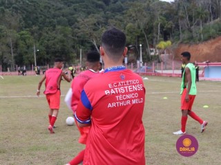 
<a style='margin-left: 5px;' class='btn btn-xs btn-social btn-facebook' href='https://www.facebook.com/sharer/sharer.php?u=https://ko-boladovale.web.getmuller.com.br/imgs/800-800-90/conteudo/fotos/1462/img8424.jpg' rel='popup' data-width='500' data-height='400'><i class='fa fa-facebook'></i>Compartilhar <span class='hidden-xs'>no Facebook</span>
</a> 
<a class='btn btn-default btn-xs' target='_blank' href='imgs/800-800-90/conteudo/fotos/1462/img8424.jpg'>
<span class='glyphicon glyphicon-cloud-download'></span> Salvar
</a> 
<span></span>