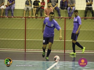 
<a style='margin-left: 5px;' class='btn btn-xs btn-social btn-facebook' href='https://www.facebook.com/sharer/sharer.php?u=https://ko-boladovale.web.getmuller.com.br/imgs/800-800-90/conteudo/fotos/1466/img1139.jpg' rel='popup' data-width='500' data-height='400'><i class='fa fa-facebook'></i>Compartilhar <span class='hidden-xs'>no Facebook</span>
</a> 
<a class='btn btn-default btn-xs' target='_blank' href='imgs/800-800-90/conteudo/fotos/1466/img1139.jpg'>
<span class='glyphicon glyphicon-cloud-download'></span> Salvar
</a> 
<span></span>