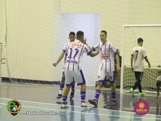 
<a style='margin-left: 5px;' class='btn btn-xs btn-social btn-facebook' href='https://www.facebook.com/sharer/sharer.php?u=https://ko-boladovale.web.getmuller.com.br/imgs/800-800-90/conteudo/fotos/1468/img1444.jpg' rel='popup' data-width='500' data-height='400'><i class='fa fa-facebook'></i>Compartilhar <span class='hidden-xs'>no Facebook</span>
</a> 
<a class='btn btn-default btn-xs' target='_blank' href='imgs/800-800-90/conteudo/fotos/1468/img1444.jpg'>
<span class='glyphicon glyphicon-cloud-download'></span> Salvar
</a> 
<span></span>