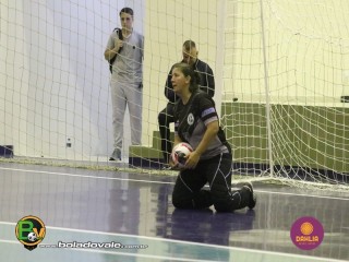 
<a style='margin-left: 5px;' class='btn btn-xs btn-social btn-facebook' href='https://www.facebook.com/sharer/sharer.php?u=https://ko-boladovale.web.getmuller.com.br/imgs/800-800-90/conteudo/fotos/1469/img1569.jpg' rel='popup' data-width='500' data-height='400'><i class='fa fa-facebook'></i>Compartilhar <span class='hidden-xs'>no Facebook</span>
</a> 
<a class='btn btn-default btn-xs' target='_blank' href='imgs/800-800-90/conteudo/fotos/1469/img1569.jpg'>
<span class='glyphicon glyphicon-cloud-download'></span> Salvar
</a> 
<span></span>