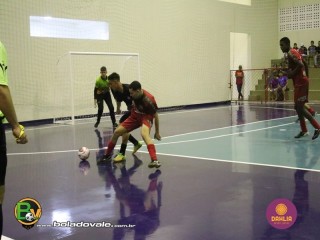 
<a style='margin-left: 5px;' class='btn btn-xs btn-social btn-facebook' href='https://www.facebook.com/sharer/sharer.php?u=https://ko-boladovale.web.getmuller.com.br/imgs/800-800-90/conteudo/fotos/1470/img1708.jpg' rel='popup' data-width='500' data-height='400'><i class='fa fa-facebook'></i>Compartilhar <span class='hidden-xs'>no Facebook</span>
</a> 
<a class='btn btn-default btn-xs' target='_blank' href='imgs/800-800-90/conteudo/fotos/1470/img1708.jpg'>
<span class='glyphicon glyphicon-cloud-download'></span> Salvar
</a> 
<span></span>