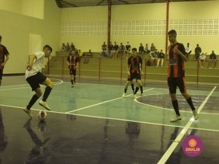 
<a style='margin-left: 5px;' class='btn btn-xs btn-social btn-facebook' href='https://www.facebook.com/sharer/sharer.php?u=https://ko-boladovale.web.getmuller.com.br/imgs/800-800-90/conteudo/fotos/1471/img8201.jpg' rel='popup' data-width='500' data-height='400'><i class='fa fa-facebook'></i>Compartilhar <span class='hidden-xs'>no Facebook</span>
</a> 
<a class='btn btn-default btn-xs' target='_blank' href='imgs/800-800-90/conteudo/fotos/1471/img8201.jpg'>
<span class='glyphicon glyphicon-cloud-download'></span> Salvar
</a> 
<span></span>