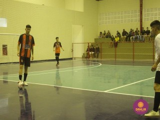 
<a style='margin-left: 5px;' class='btn btn-xs btn-social btn-facebook' href='https://www.facebook.com/sharer/sharer.php?u=https://ko-boladovale.web.getmuller.com.br/imgs/800-800-90/conteudo/fotos/1471/img8213.jpg' rel='popup' data-width='500' data-height='400'><i class='fa fa-facebook'></i>Compartilhar <span class='hidden-xs'>no Facebook</span>
</a> 
<a class='btn btn-default btn-xs' target='_blank' href='imgs/800-800-90/conteudo/fotos/1471/img8213.jpg'>
<span class='glyphicon glyphicon-cloud-download'></span> Salvar
</a> 
<span></span>