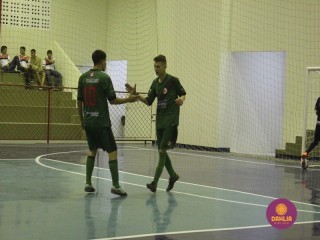 
<a style='margin-left: 5px;' class='btn btn-xs btn-social btn-facebook' href='https://www.facebook.com/sharer/sharer.php?u=https://ko-boladovale.web.getmuller.com.br/imgs/800-800-90/conteudo/fotos/1473/img8383.jpg' rel='popup' data-width='500' data-height='400'><i class='fa fa-facebook'></i>Compartilhar <span class='hidden-xs'>no Facebook</span>
</a> 
<a class='btn btn-default btn-xs' target='_blank' href='imgs/800-800-90/conteudo/fotos/1473/img8383.jpg'>
<span class='glyphicon glyphicon-cloud-download'></span> Salvar
</a> 
<span></span>